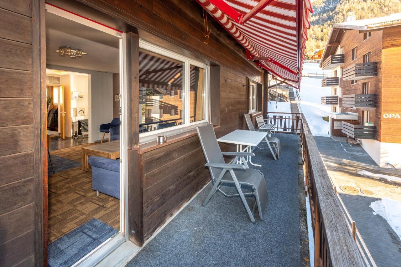 Apartment Eggeri - Das Sportliche Grächen Екстериор снимка